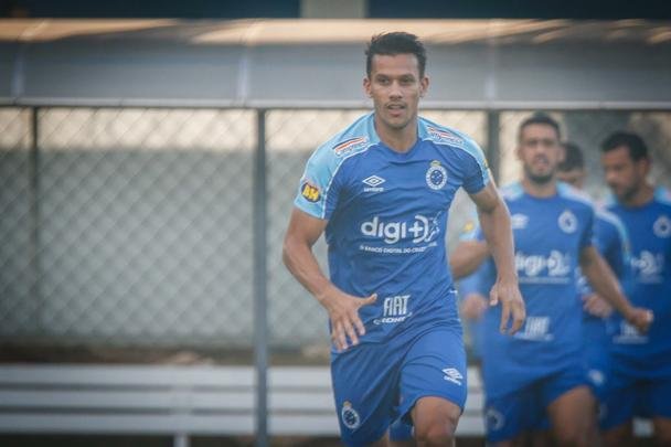 Fotos do treino do Cruzeiro desta segunda-feira (29/04)
