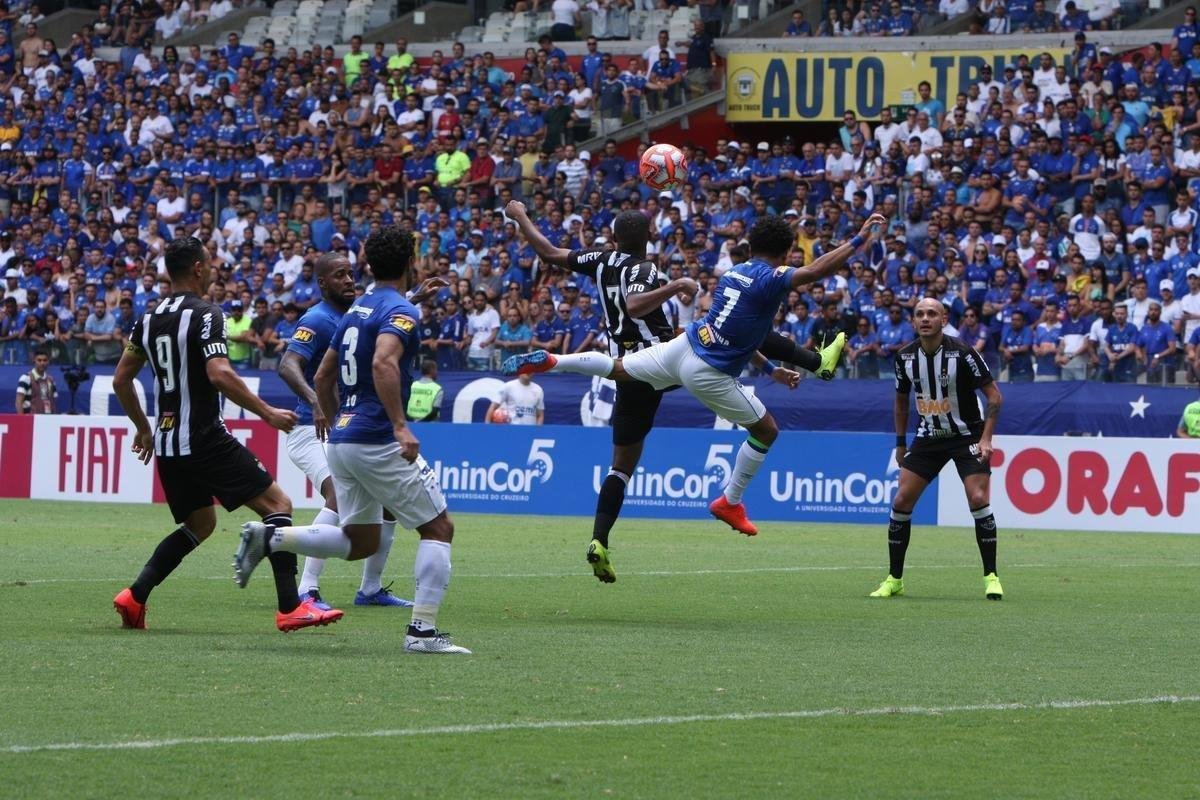 As melhores imagens do clssico entre Cruzeiro e Atltico, no Mineiro, pela 3 rodada do Mineiro