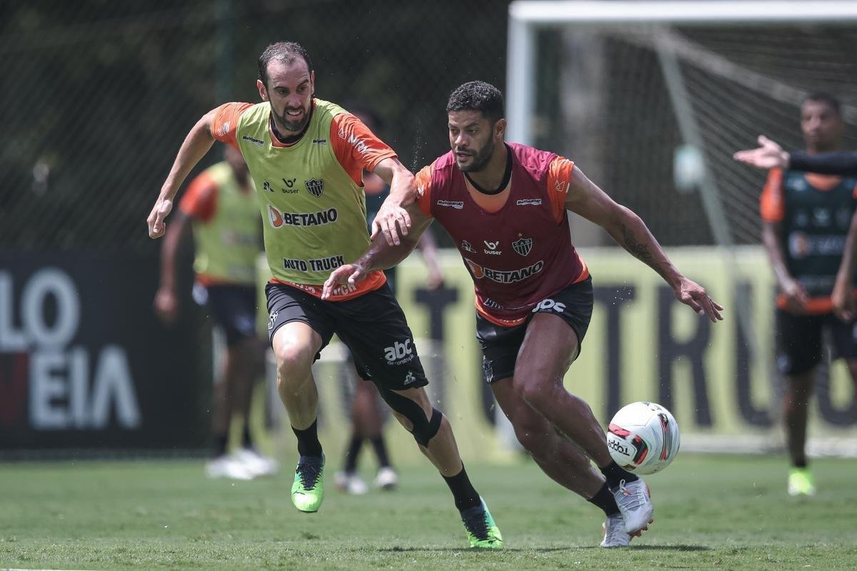 Fotos do treino do Atltico nesta quinta-feira na Cidade do Galo