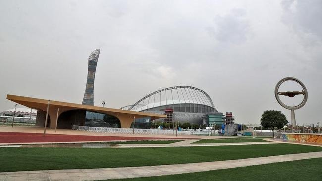 Estdio Internacional Khalifa: inaugurada em 1976, arena em Doha recebeu vrios eventos esportivos internacionais importantes e foi remodelada para o Mundial do Catar
