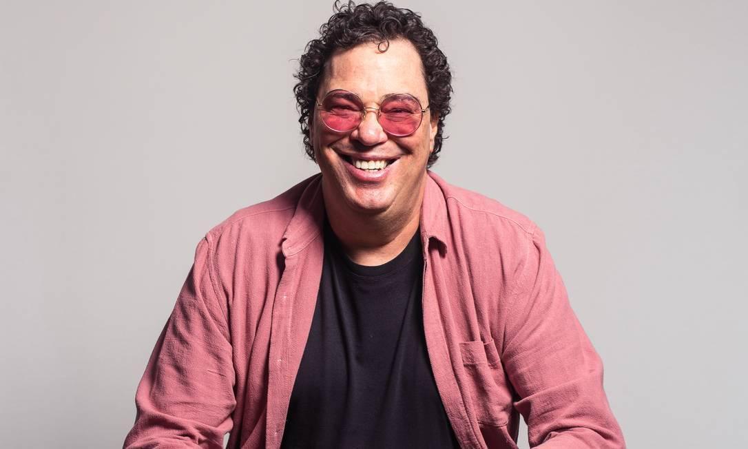 Walter Casagrande Jr., Globo: Leo; Leandro, Lus Pereira, Carlos Alberto e Nilton Santos, Grson, Didi e Rivellino;
Garrincha, Pel e Romrio. Tcnico: Zagallo