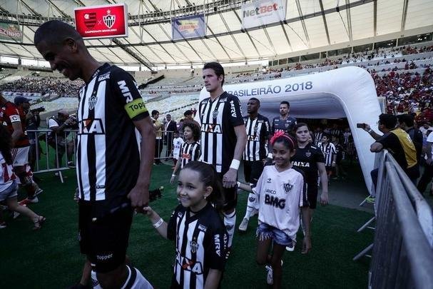 Imagens do duelo entre Flamengo e Atlético, no Maracanã, pela 26ª rodada do Brasileiro