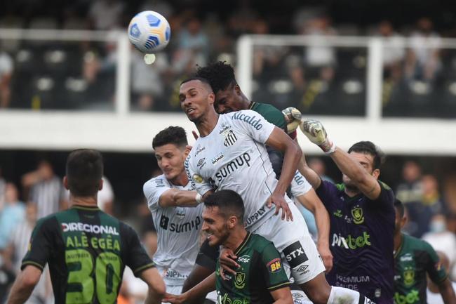 Santos e América se enfrentaram na Vila Belmiro