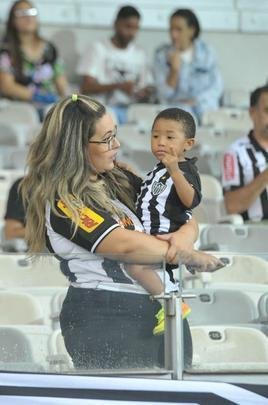 Fotos da torcida em Atltico x Zamora, no Mineiro