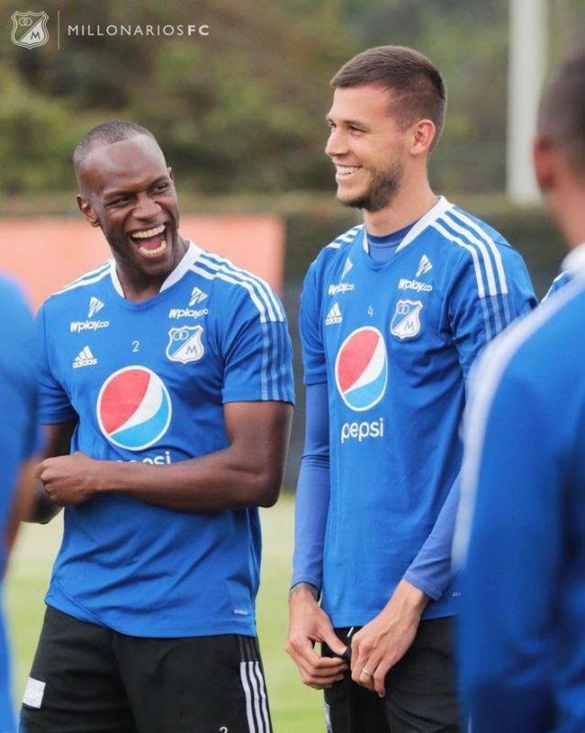 Millonarios (Colmbia): vice-campeo do Campeonato Colombiano; eliminado pelo Fluminense na segunda fase