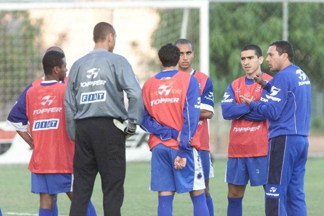 Time de 2003 tinha craques como Alex e destaques da poca, como Deivid, Aristizbal, Maurinho, dentre outros