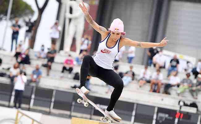 Aos 28 anos, Letcia Bufoni vai disputar segunda etapa do Campeonato Mundial de Skate Street (SLS)