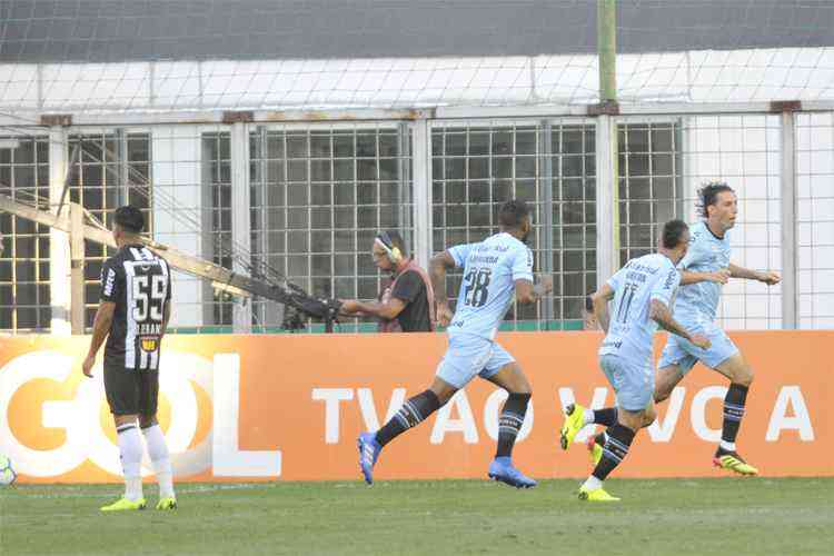 Grêmio tem revés diante do Galo fora de casa pelo Brasileirão