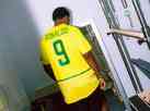 Rodrygo treina com camisa de Ronaldo antes de jogo decisivo contra City