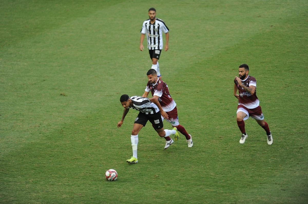 Fotos da vitria do Atltico sobre o Patrocinense, por 3 a 1, no Independncia, em Belo Horizonte, pela quarta rodada do Campeonato Mineiro. Mando foi do clube do interior, que no pde realizar a partida em Patrocnio devido ao elevado nmero de casos de COVID-19 na cidade.