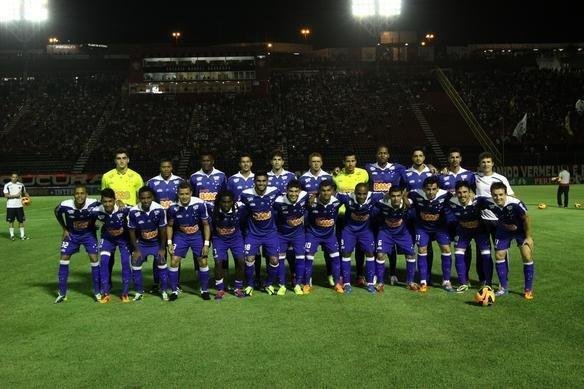 Foto oficial do Cruzeiro tricampeo brasileiro no Barrado