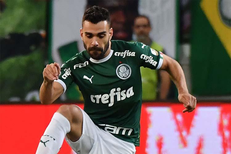 B. Henrique prega respeito ao Tigre e admite presso do Palmeiras na Libertadores