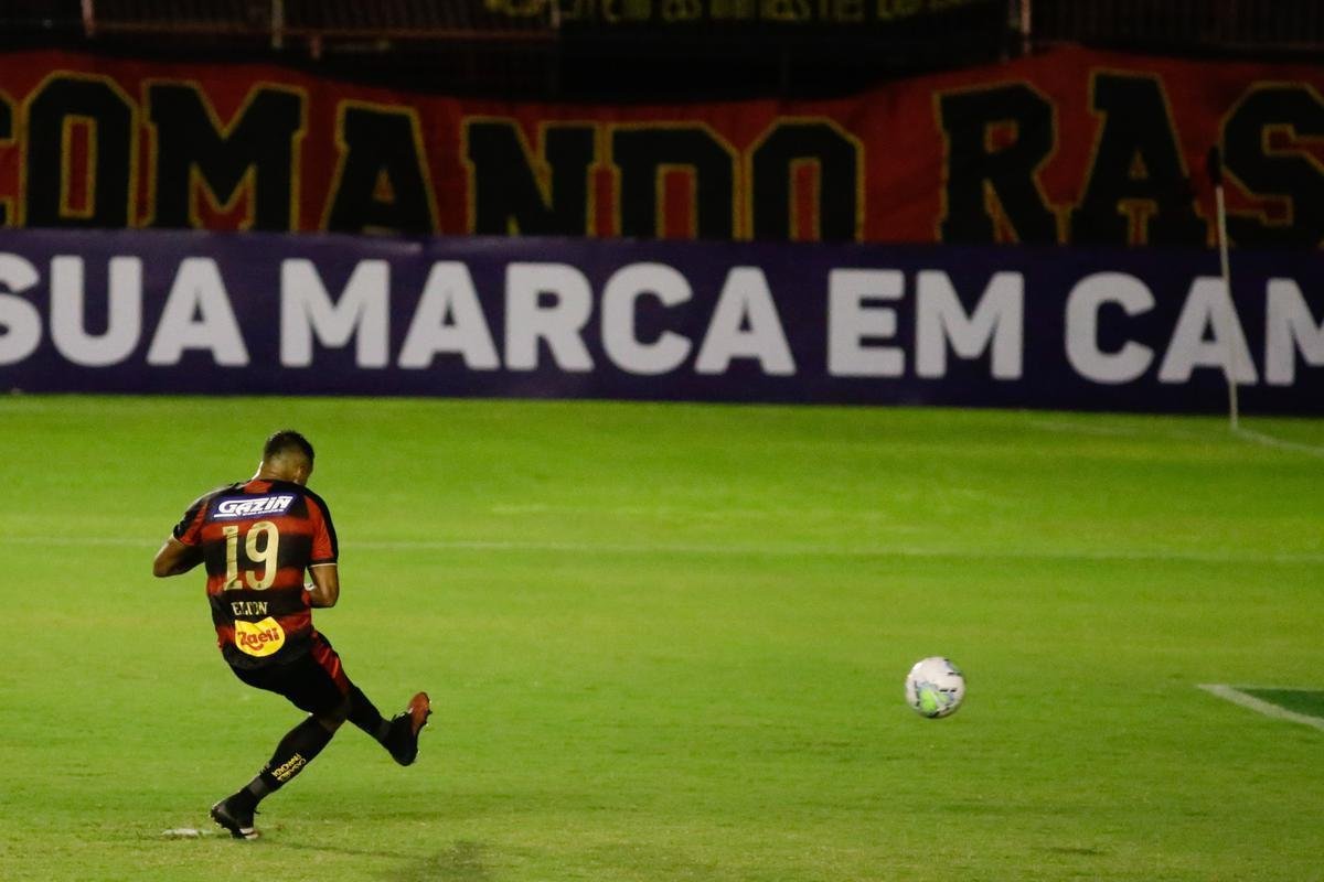 Na estreia do Brasileirão, o Sport bateu o Ceará por 3 a 2, com gols de Elton (2x) e Jonatan Gomez.