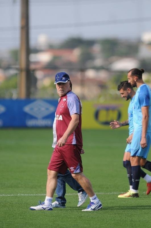 Fotos da reapresentao do Cruzeiro nesta segunda-feira, na Toca da Raposa II. Time se prepara para enfrentar o Boca Juniors, quinta-feira  noite, s 21h45, no Mineiro. Jogo valer pelas quartas de final da Copa Libertadores (Leandro Couri/EM D.A Press)