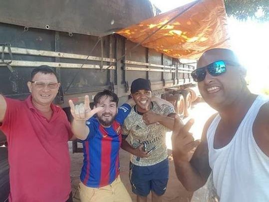 Paulo Victor 'iniciou carreira' como ssia de Messi em 2016 e faz sucesso por onde passa