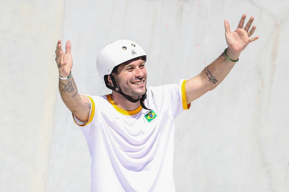 Pedro Barros conquistou a medalha de prata no skate park e vibrou muito com pdio indito na modalidade que estreou nos Jogos de Tquio
