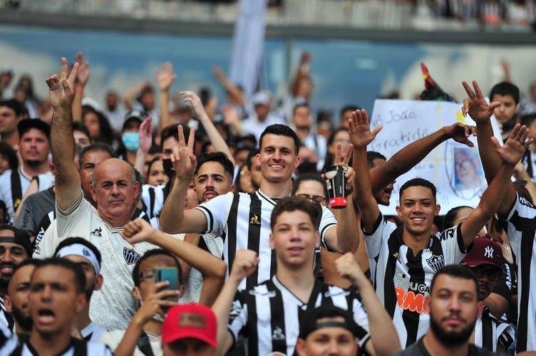 Festa da torcida do Atltico, no Mineiro, no jogo em que o time ergueu a taa de campeo brasileiro, diante do RB Bragantino