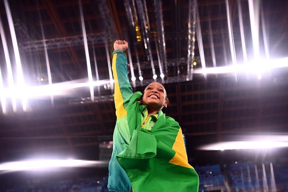 Rebeca Andrade conquistou a medalha de ouro no salto