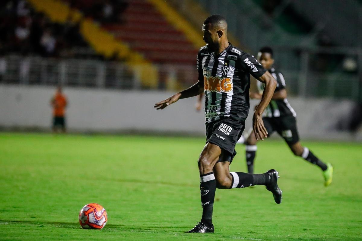 Confira imagens do jogo em Varginha