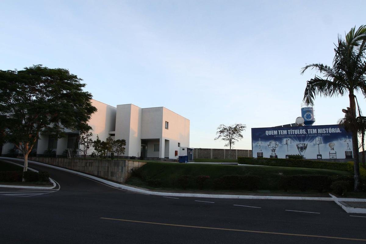 Fotos da Toca da Raposa II, centro de treinamento do Cruzeiro, em 2013