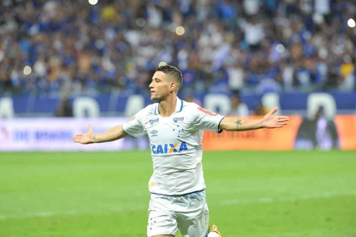 Cruzeiro venceu pnaltis com gols de Rafael Sobis, Raniel e Thiago Neves; Fbio pegou pnalti de Luan