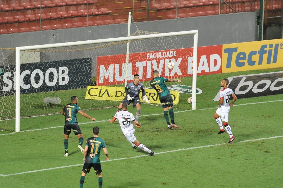 Fotos de Amrica x Vitria, no Independncia, pela 33 rodada