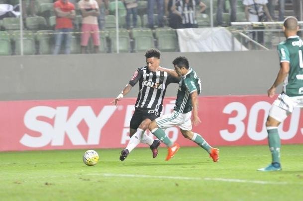 Imagens da partida entre Atltico e Palmeiras, no Independncia, pela 35 rodada do Brasileiro