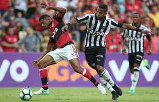 Imagens do duelo entre Flamengo e Atltico, no Maracan 