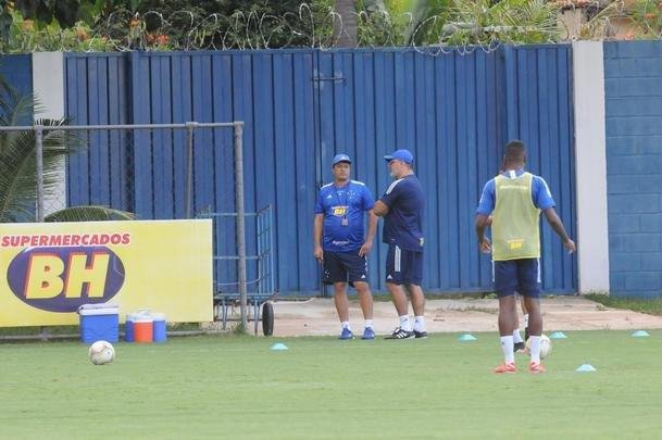 Fotos do treino do Cruzeiro desta quinta-feira, na Toca da Raposa II (crdito: Juarez Rodrigues/EM D.A Press)