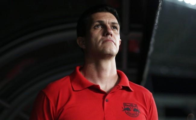 Barbieri deixou o comando do Bragantino após sofrer goleado por 6 a 0