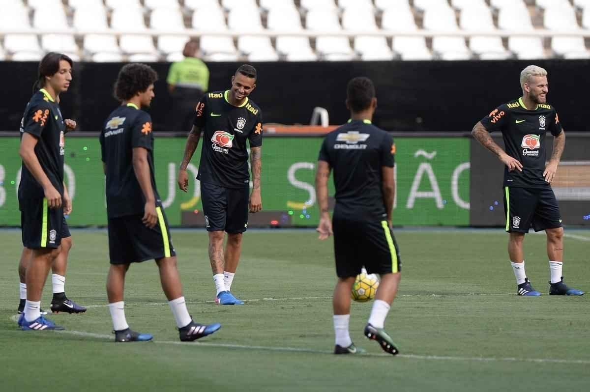 Treino da Seleo Brasileira no Engenho, no Rio de Janeiro, visando ao Jogo da Amizade