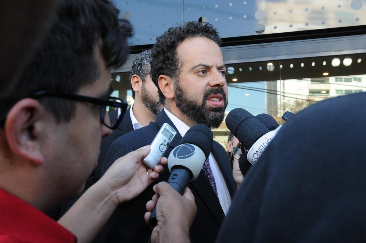 Com festa dos torcedores, Conselho Deliberativo do Atltico aprovou construo do estdio