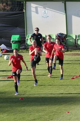 Treino bastante descontrado da Seleo Norte-Americana Feminina de Futebol no CT do Amrica, em BH