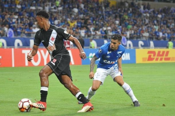 Fotos do primeiro tempo do duelo entre Cruzeiro e Vasco, no Mineiro, pela Copa Libertadores