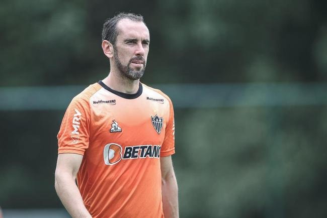 Atltico se preparou para tentar levar mais uma taa nacional para a sua galeria 