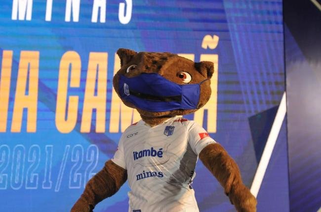 Time Feminino de V�lei do Minas foi apresentado nesta quarta-feira (11/10)