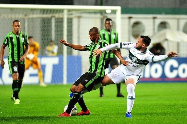 Equipes se enfrentaram nesta segunda-feira, s 20h, pela sexta rodada da Srie B do Brasileiro