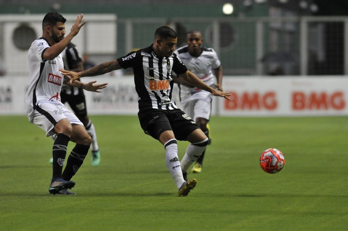 Em noite chuvosa no Independncia, reservas do Atltico batem o Tupi por 2 a 0