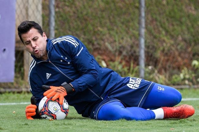 Treino do Cruzeiro nesta segunda-feira, na Toca da Raposa 2, em Belo Horizonte.