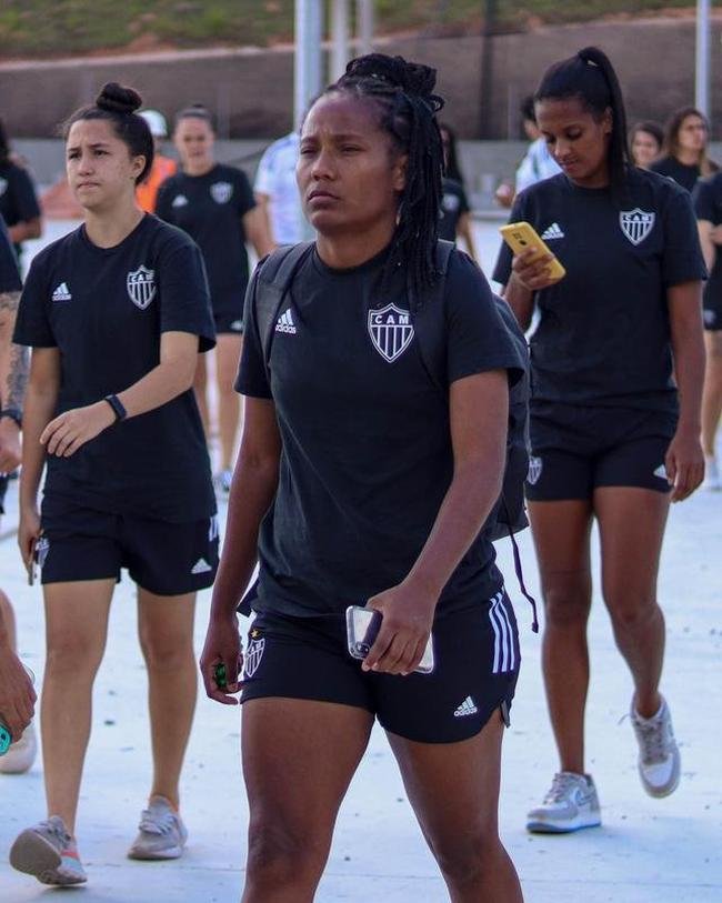 Jogadoras do Atltico visitam Arena MRV, que tem 92% das obras concludas 