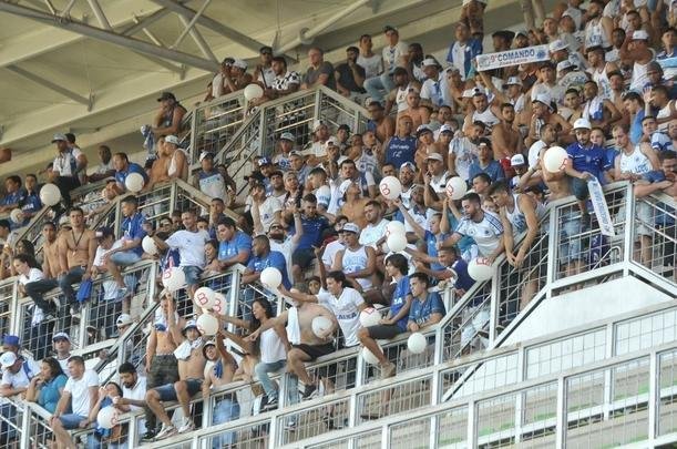 Torcida do Cruzeiro na final do Mineiro, no Independncia, diante do Atltico