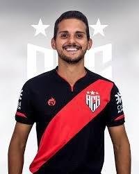 Atltico-GO -  dson Jnior tem contrato at o fim do ano