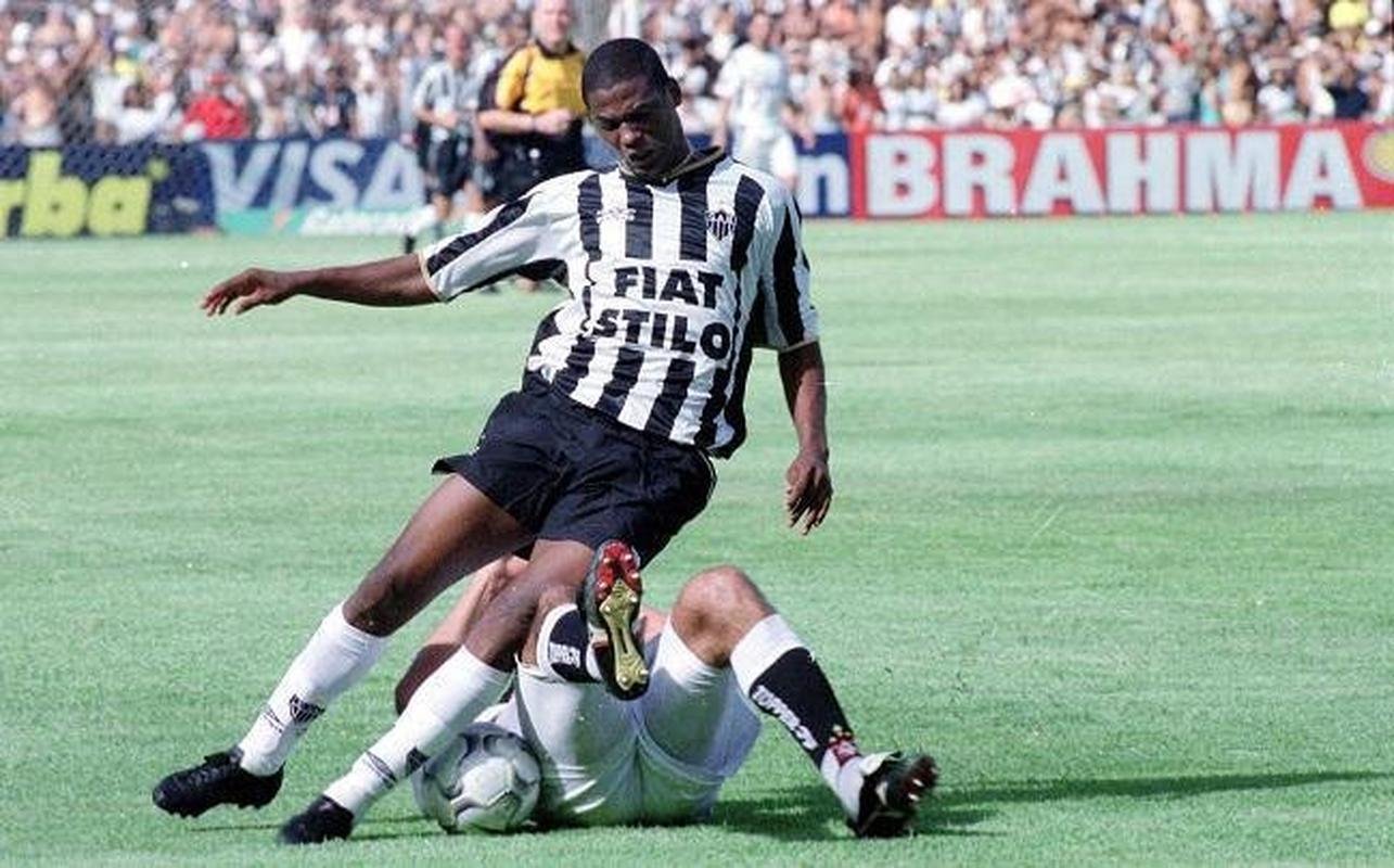 Camisa do Atltico em 2002