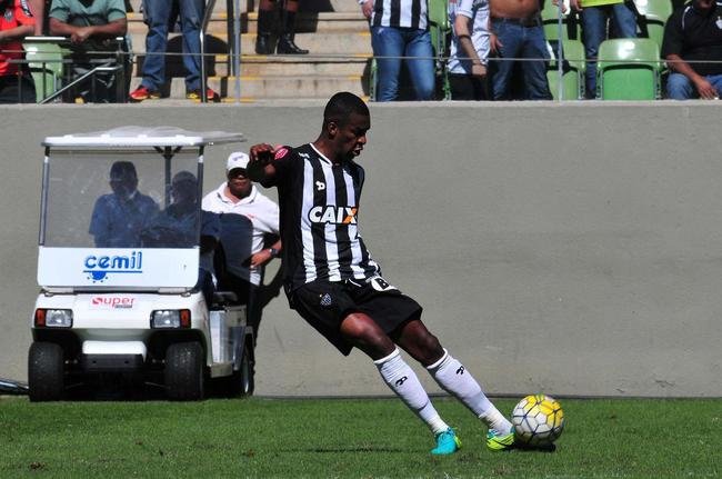 Erazo: zagueiro, que jogou pela Seleo Equatoriana, chegou ao Atltico em 2016