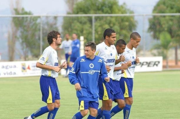 OUTUBRO - Dia a dia de treinos do Cruzeiro na temporada que culminou com a Trplice Coroa