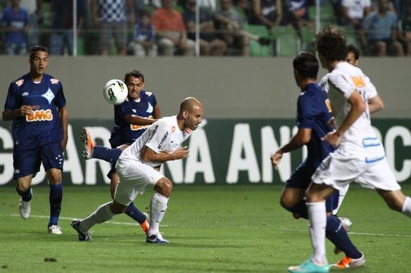 Santos, do craque Neymar, dominou a partida no Independncia e venceu com justia