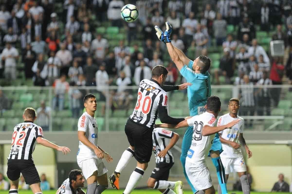 Atltico e Santos se enfrentaram, no Independncia, pela 13 rodada do Campeonato Brasileiro