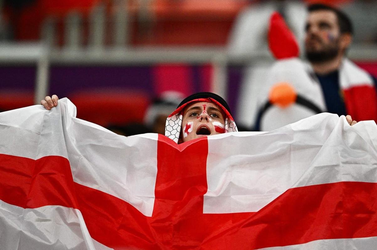 Torcidas de Inglaterra e Frana no duelo pelas quartas de final da Copa do Mundo do Catar