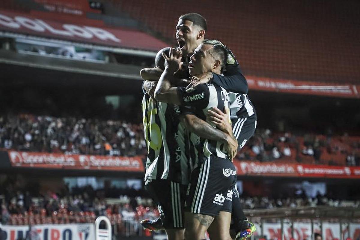 So Paulo e Atltico se enfrentaram nesta tera-feira (1/11) pela 35 rodada do Campeonato Brasileiro