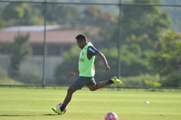 Veja fotos do treino do Atltico